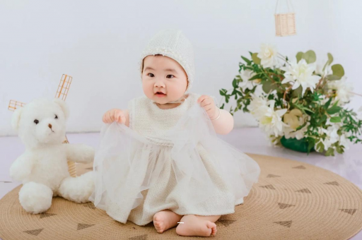 万宁孕妇三个月肚子多大